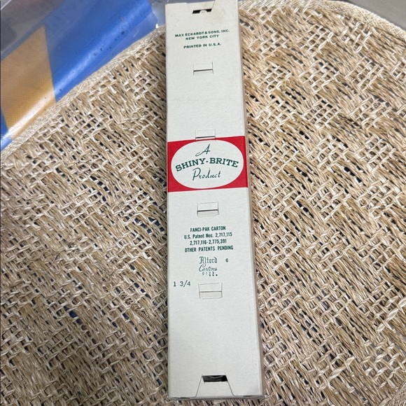 Shiny-Brite Glass Holiday Set of 10  1 3/4 Inch Ornaments. - Picture 5 of 7